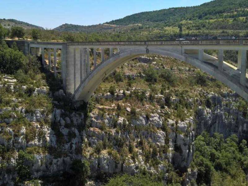 Camping Castellane Ciela Village Terra Verdon Saut à l'élastique