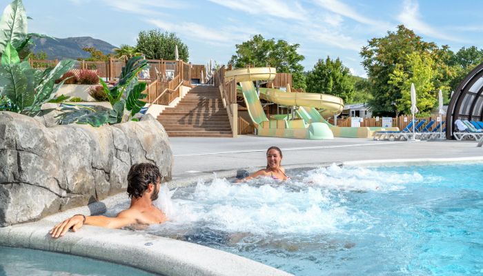 Camping Castellane Ciela Village Terra Verdon Bain Bouillonnant