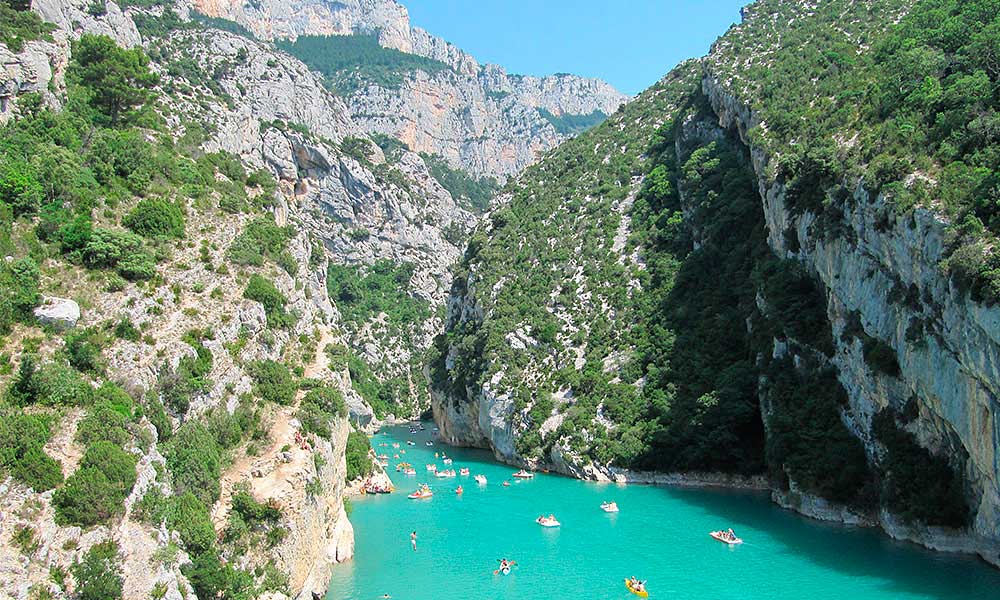 Gorges du Verdon et eaux turquoise près de Castellane