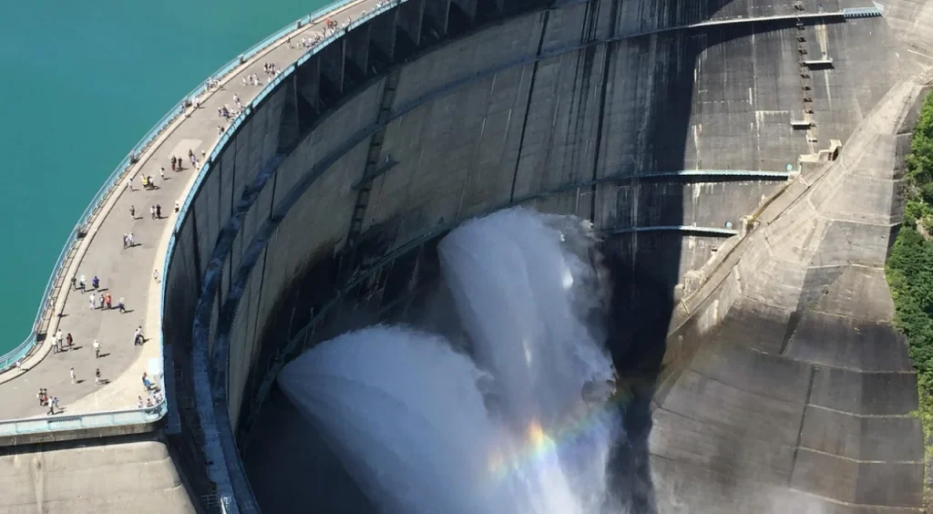 visitez barrage de Castillon